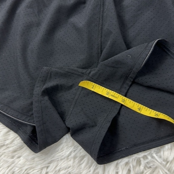 Lululemon Surefire Short 3" Black - Picture 3 of 6
